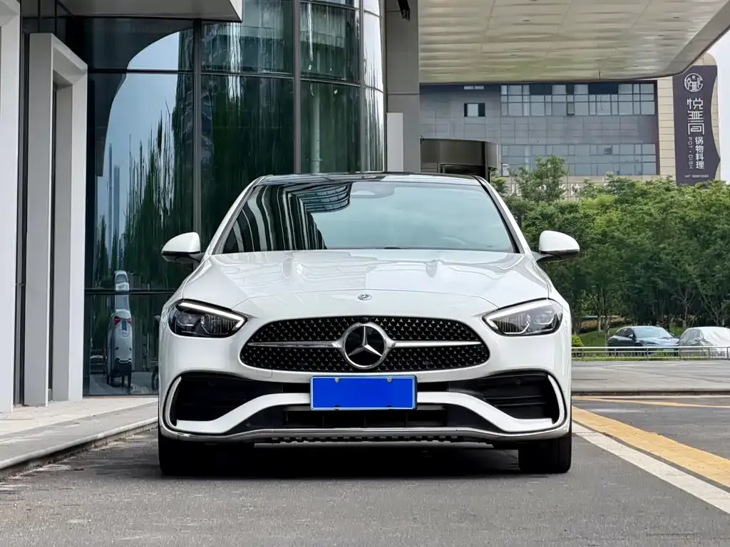 Mercedes-Benz C-Class — фото 2