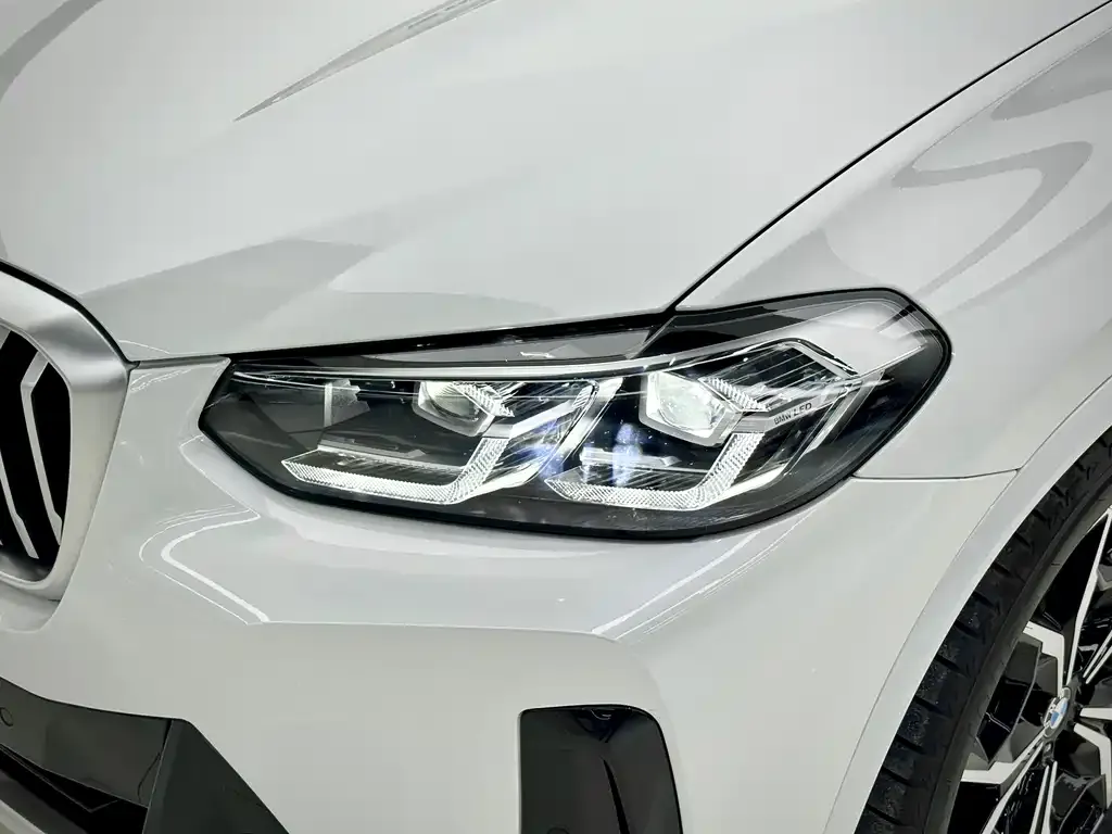 BMW X3 — фото 5