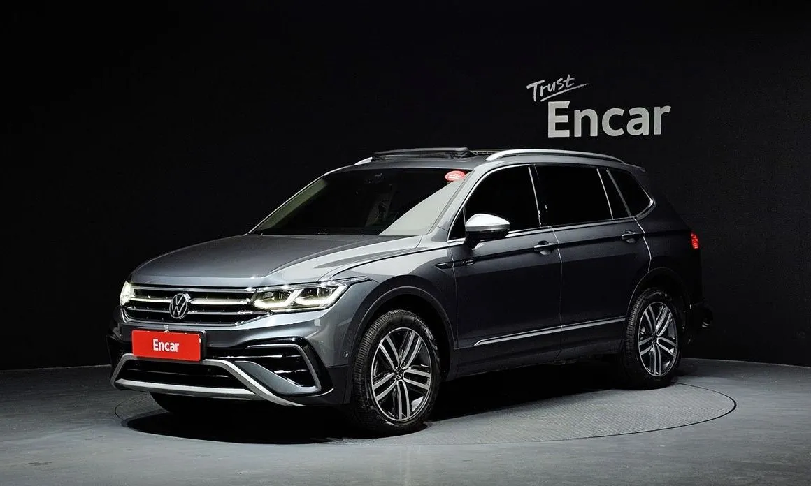Volkswagen Tiguan — фото 1