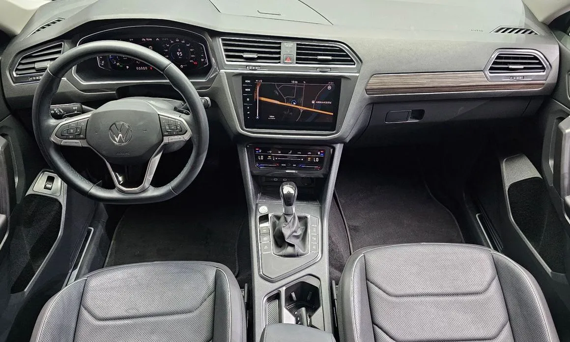 Volkswagen Tiguan — фото 10