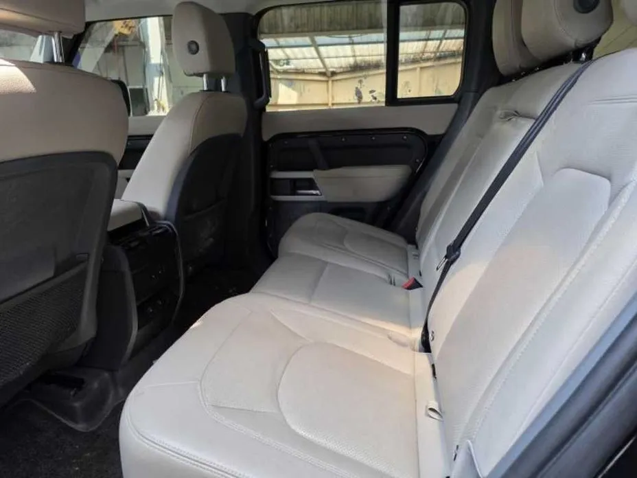Land Rover Defender 2023 из KR, фото 6