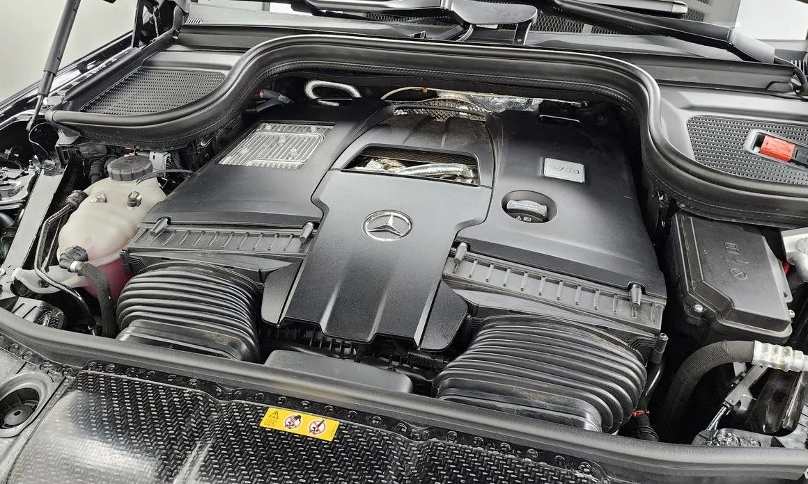 Mercedes-Benz GLS-Class — фото 8
