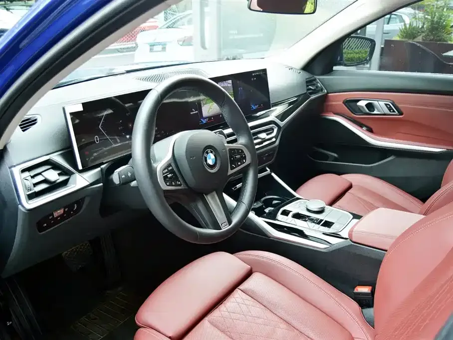 BMW 3 Series 2024 из CN, фото 7
