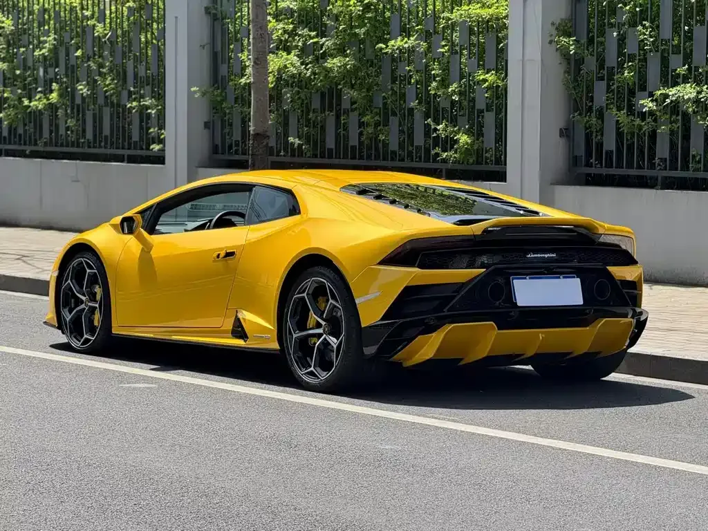 Lamborghini Huracan — фото 6
