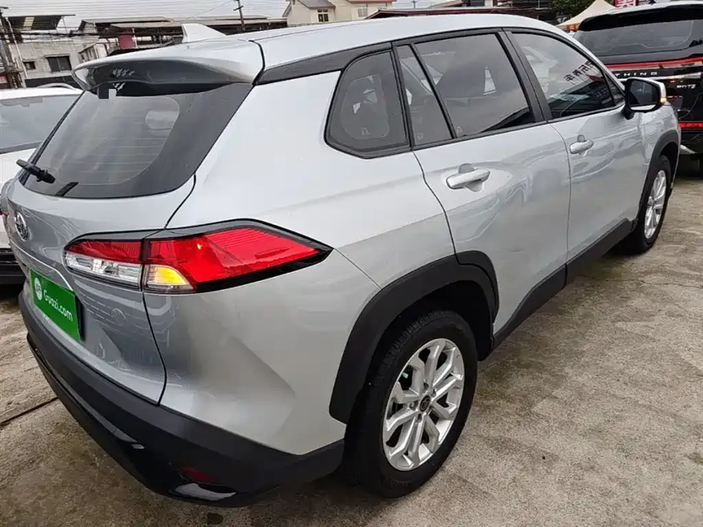 Toyota Frontlander 2024 из CN, фото 10