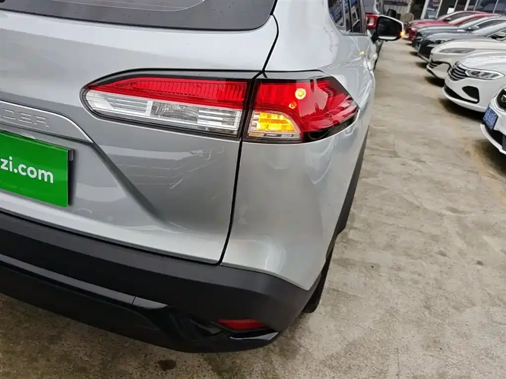 Toyota Frontlander 2024 из CN, фото 8