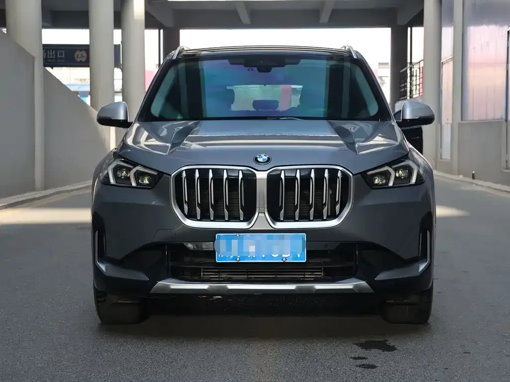 BMW X1 — фото 2