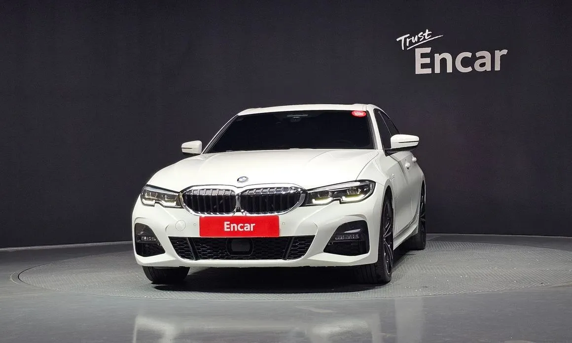 BMW 3-Series 2021 из KR, фото 4