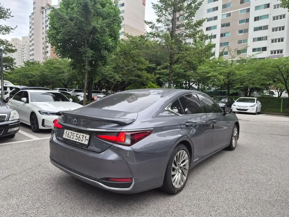 Lexus ES 2021 из KR, фото 4
