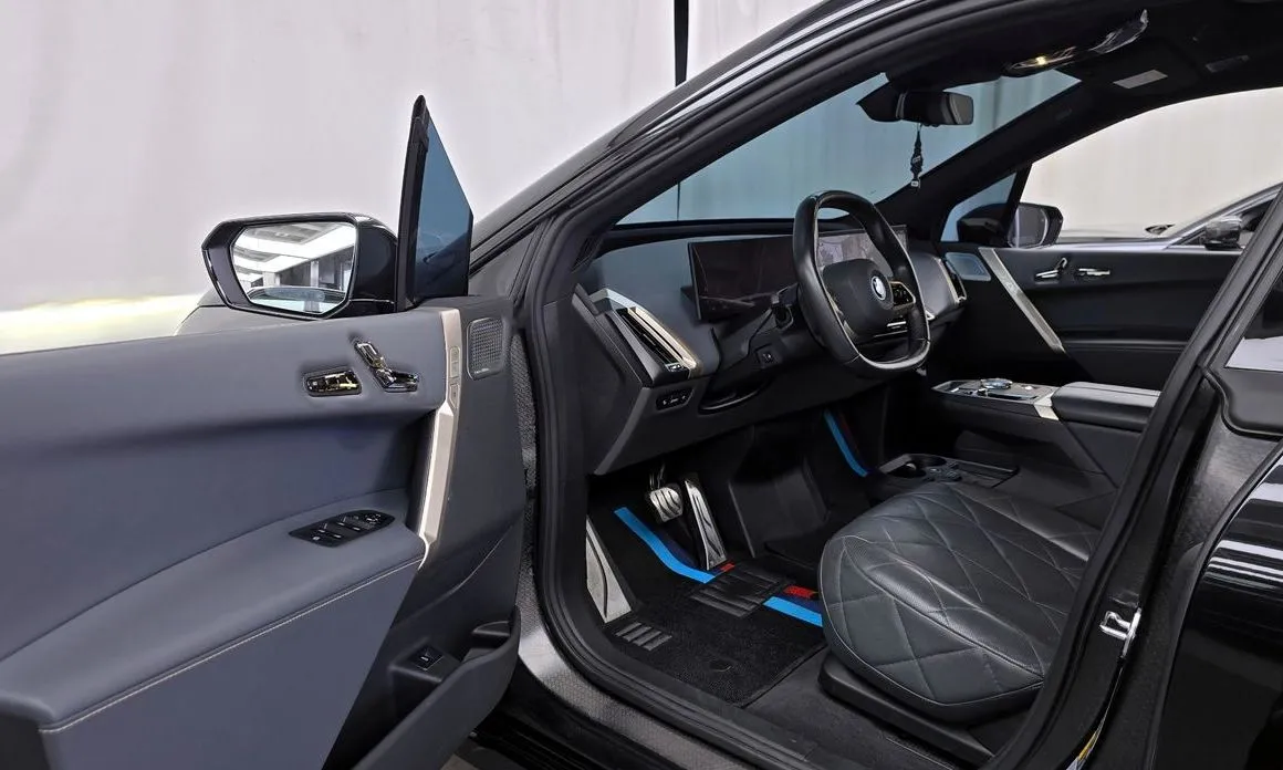 BMW iX 2023 из KR, фото 4