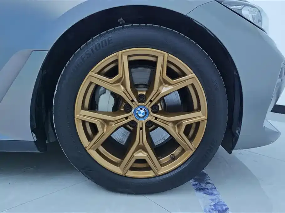 BMW i3 — фото 8