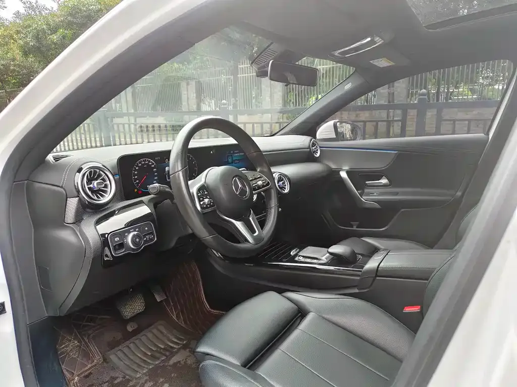 Mercedes-Benz A-Class 2021 из CN, фото 3