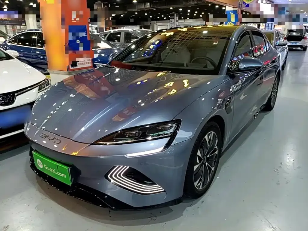 BYD Seal — фото 6