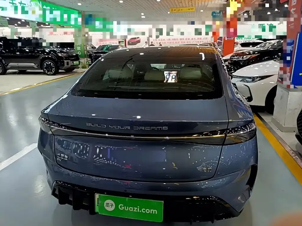 BYD Seal — фото 3