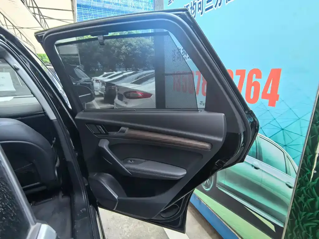Audi Q5L 2024 из CN, фото 9
