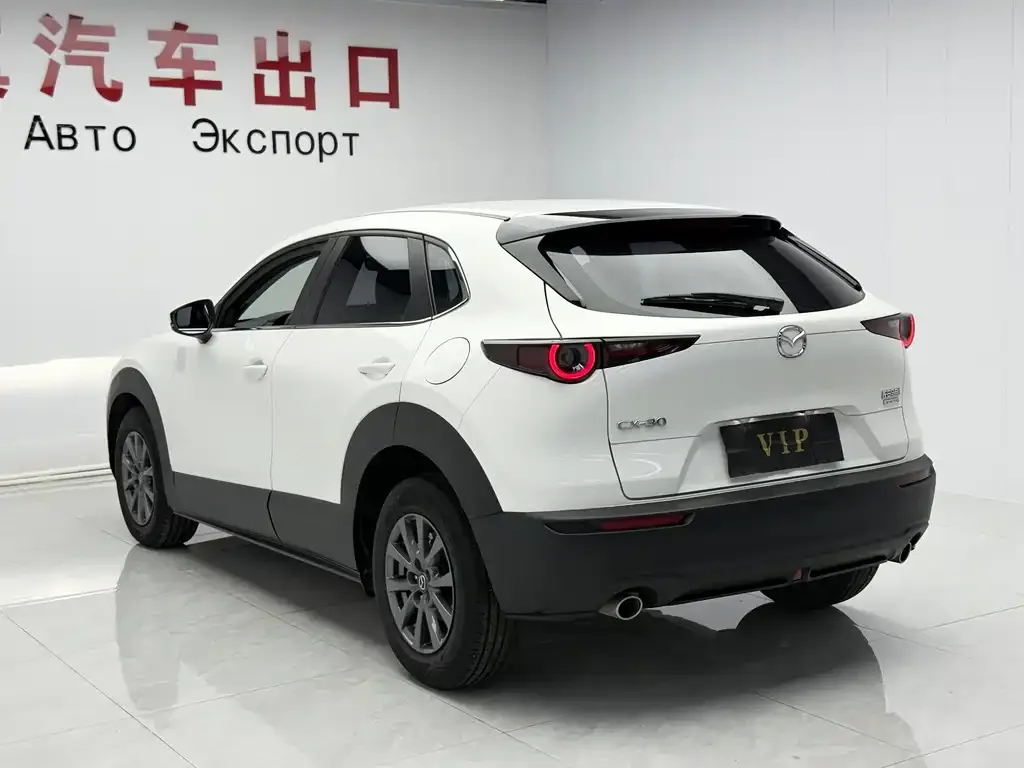 Mazda CX-30 — фото 5