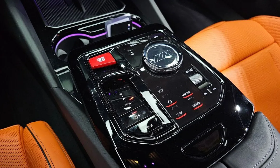 BMW M5 2026 из KR, фото 8