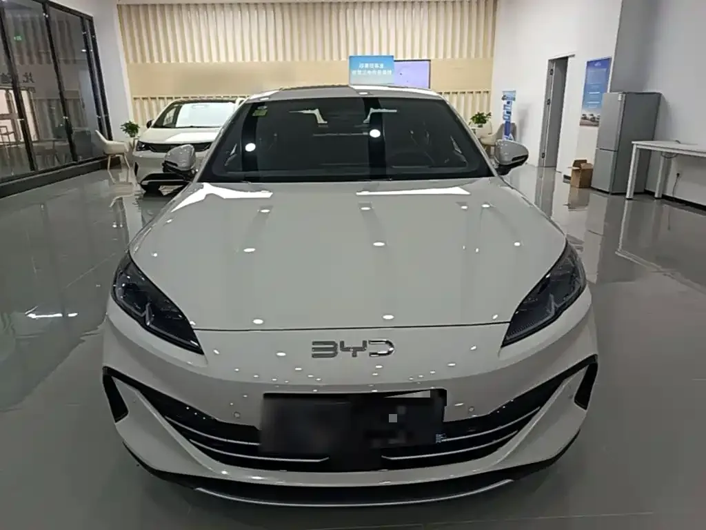 BYD Seal 06 — фото 10