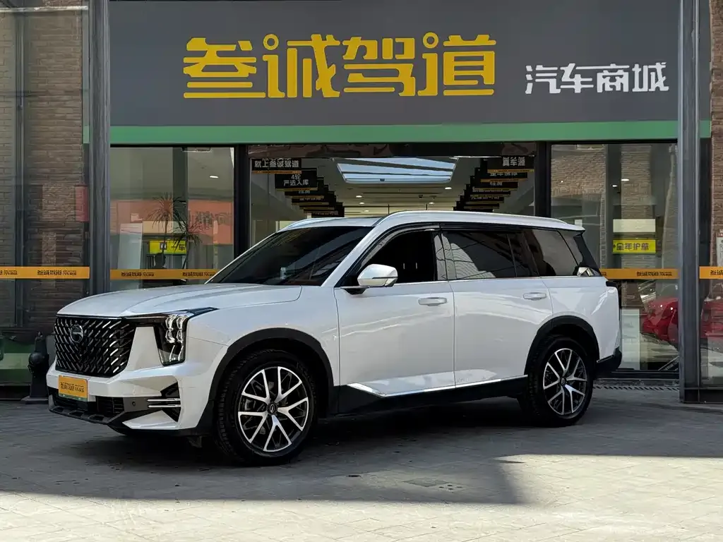 GAC Motor Trumpchi GS8 — фото 1