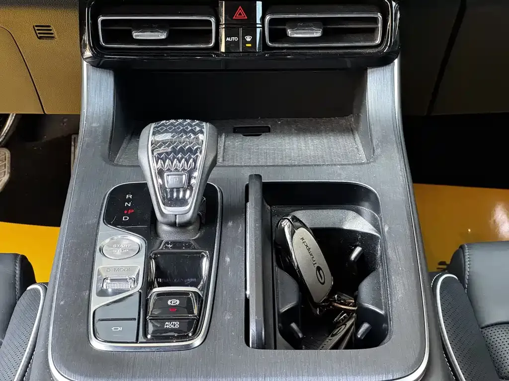 GAC Motor Trumpchi GS8 — фото 2