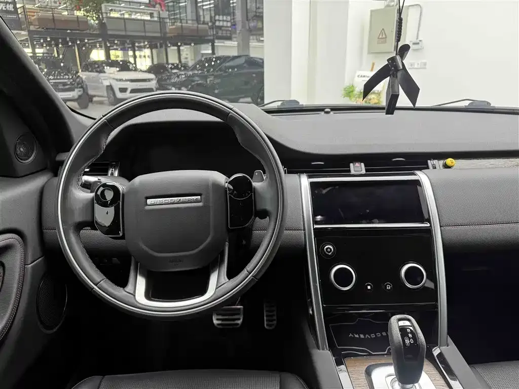Land Rover Discovery Sport — фото 3
