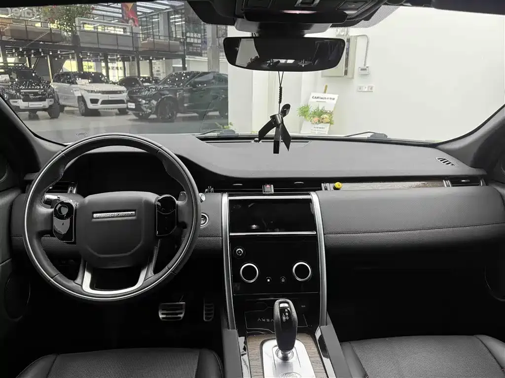 Land Rover Discovery Sport — фото 7