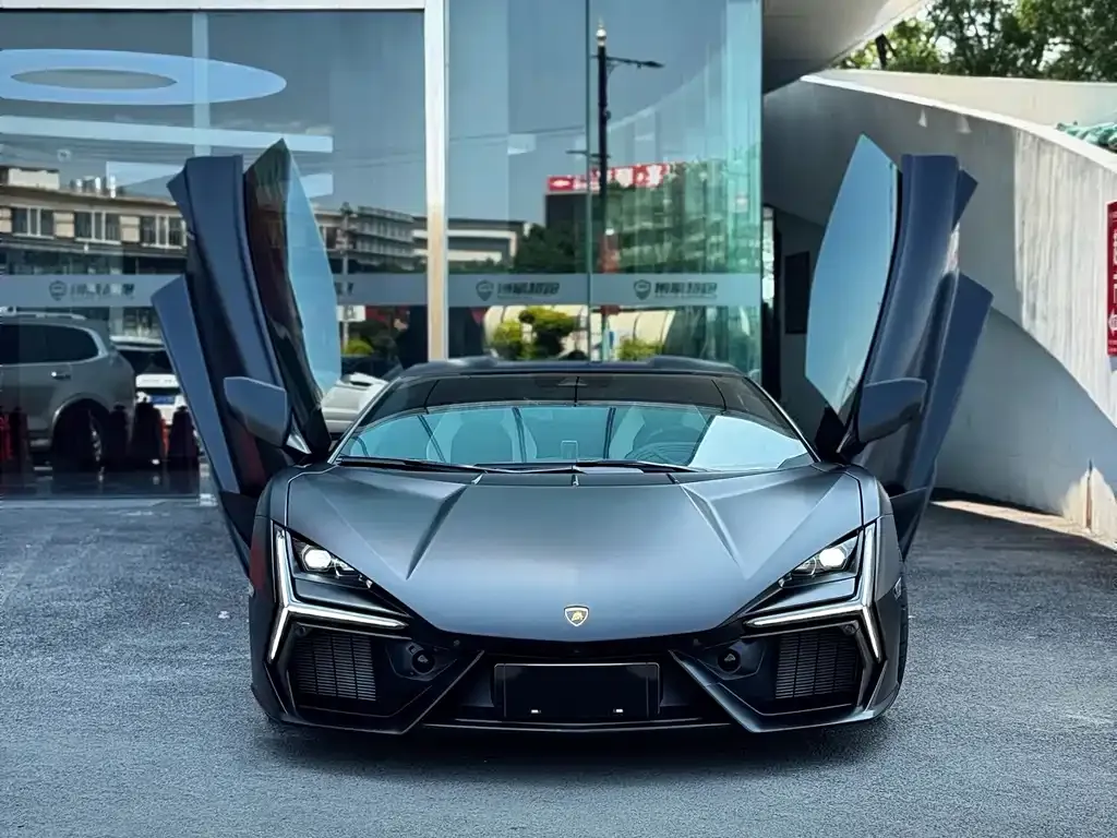 Lamborghini Revuelto 2025 из CN, фото 6