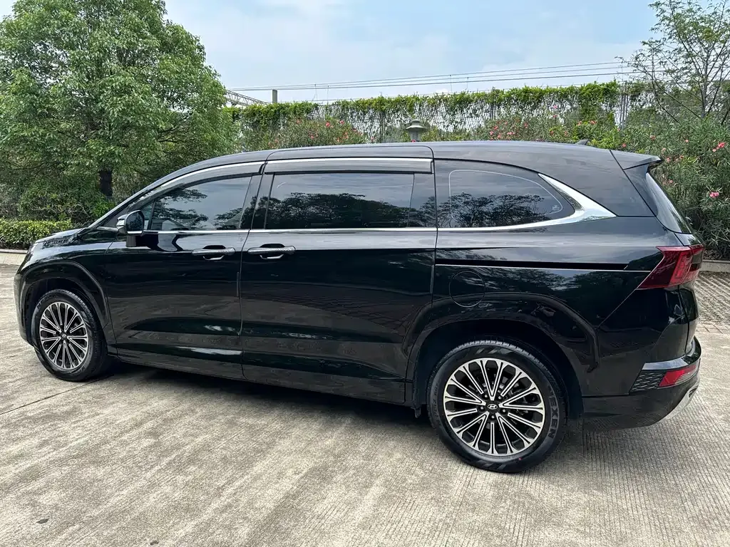 Hyundai Custo — фото 4