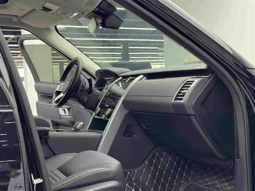 Land Rover Discovery 2022 из CN, фото 10