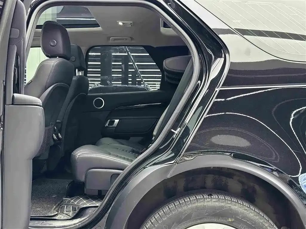 Land Rover Discovery 2022 из CN, фото 7