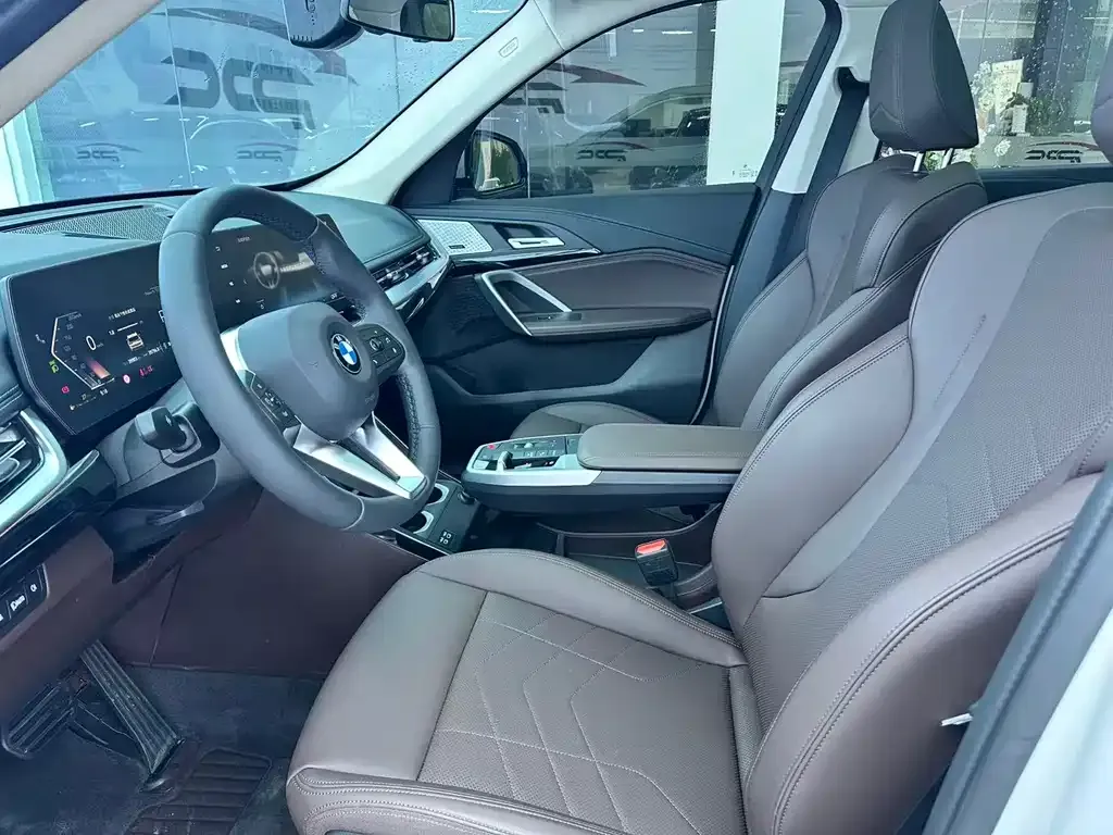 BMW X1 2024 из CN, фото 5