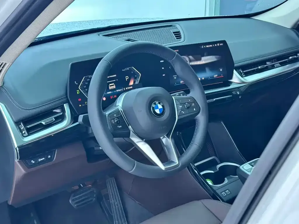 BMW X1 2024 из CN, фото 7