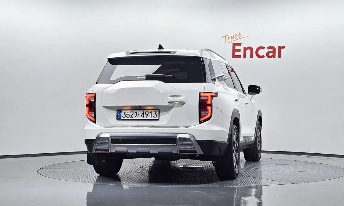KG Mobility (Ssangyong) Torres 2023 из KR, фото 10