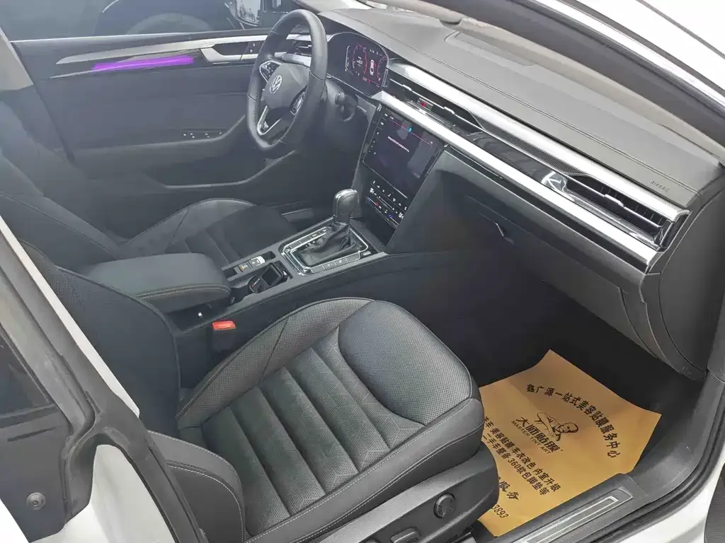 Volkswagen CC 2023 из CN, фото 4