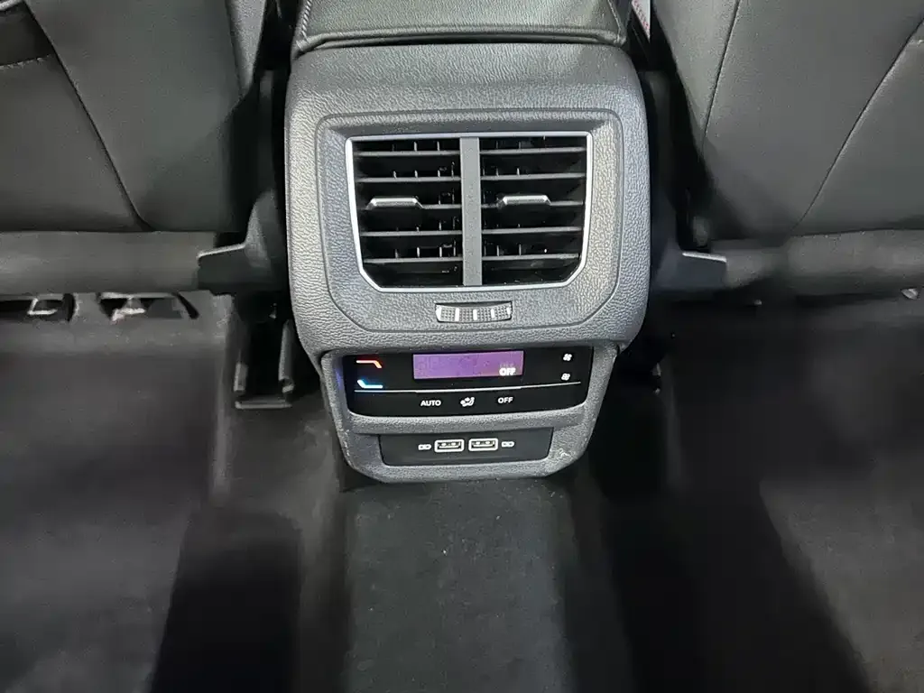 Volkswagen Tayron 2021 из CN, фото 8