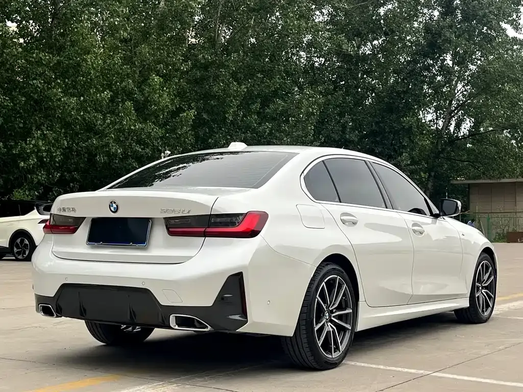 BMW 3 Series — фото 10