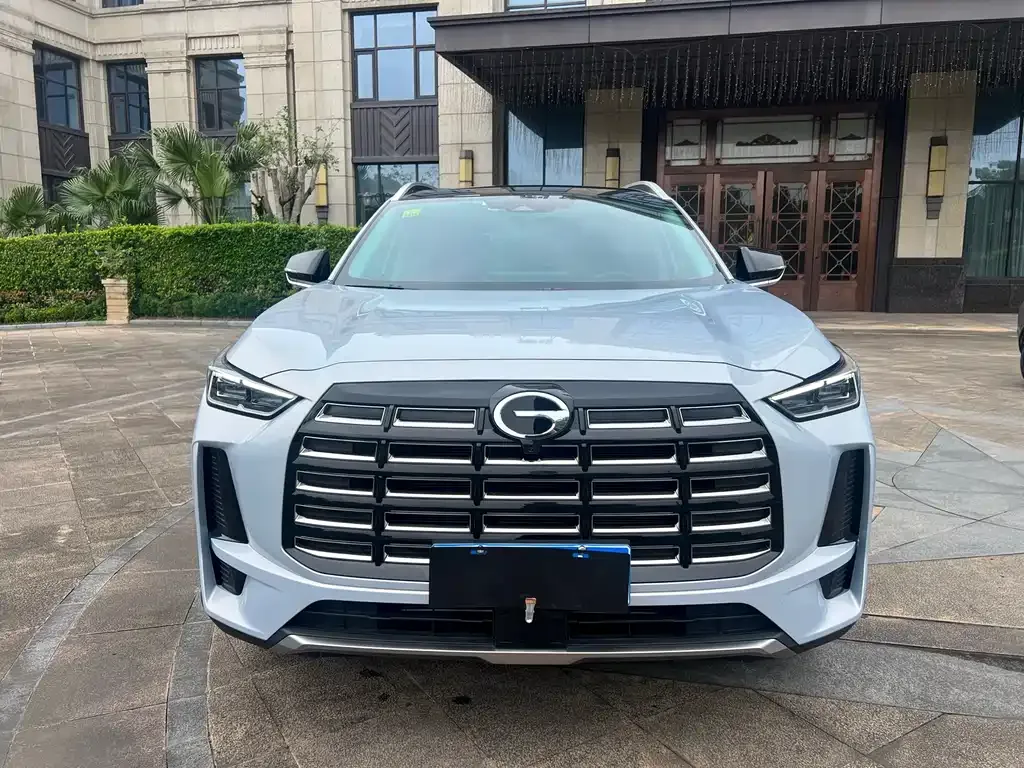 GAC Motor Trumpchi GS4