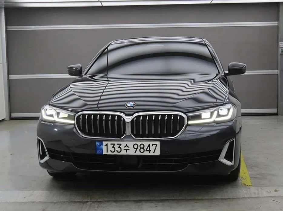 BMW 5-Series 2023 из KR, фото 5