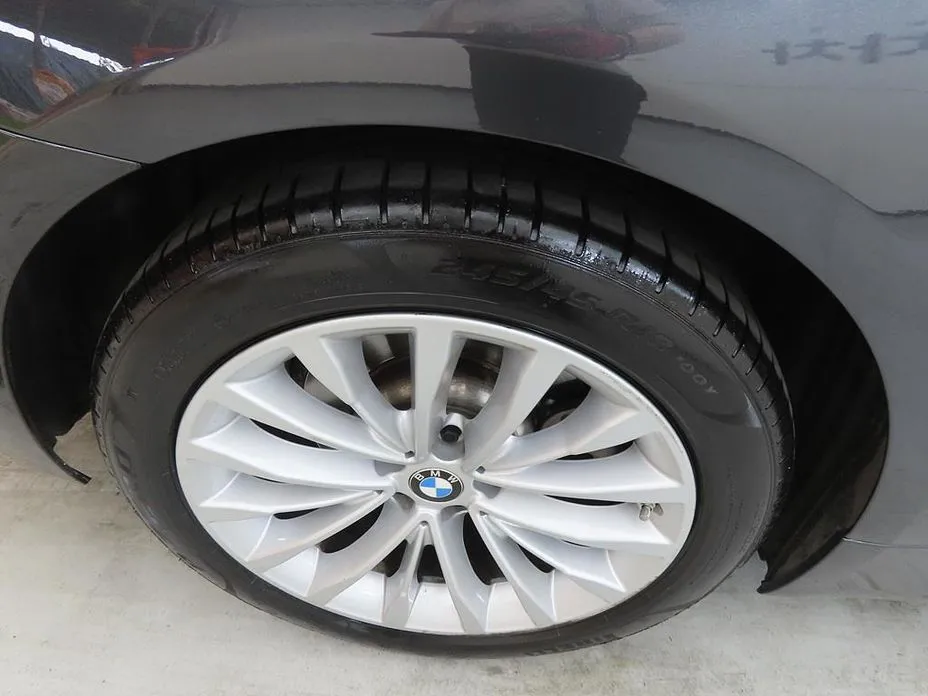 BMW 5-Series 2023 из KR, фото 6