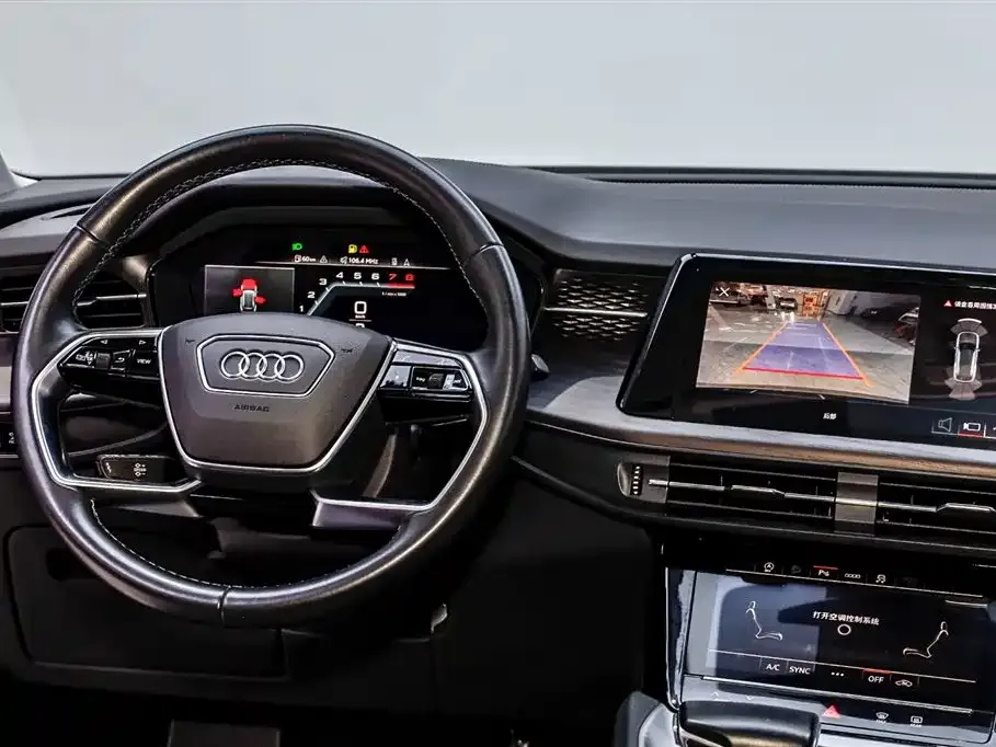 Audi Q6 — фото 10
