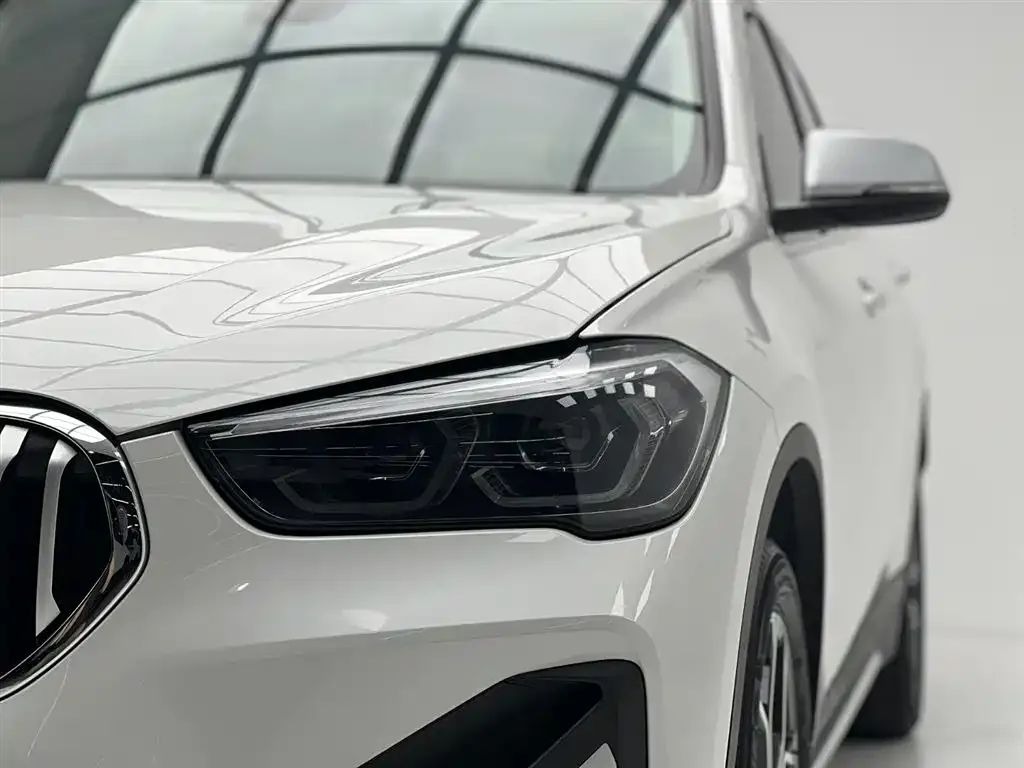 BMW X1 — фото 3