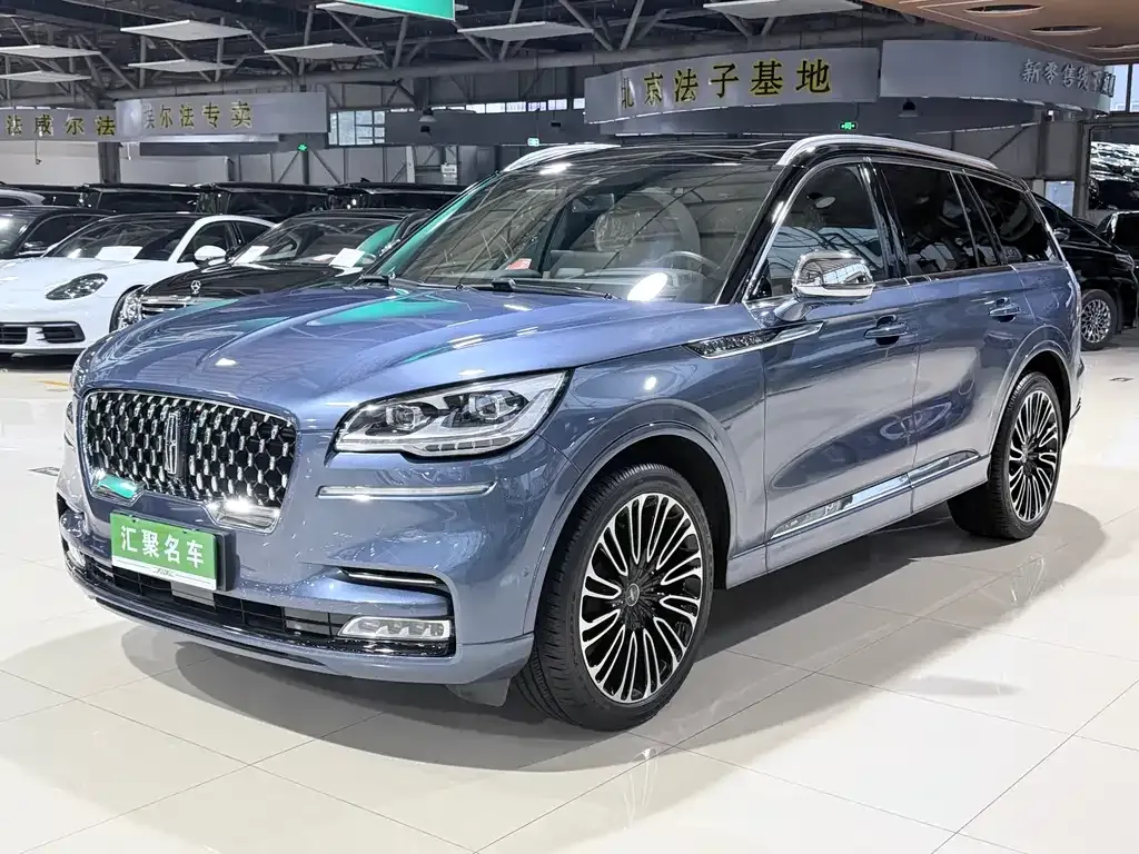 Lincoln Aviator — фото 1