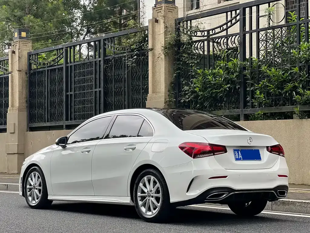 Mercedes-Benz A-Class — фото 7