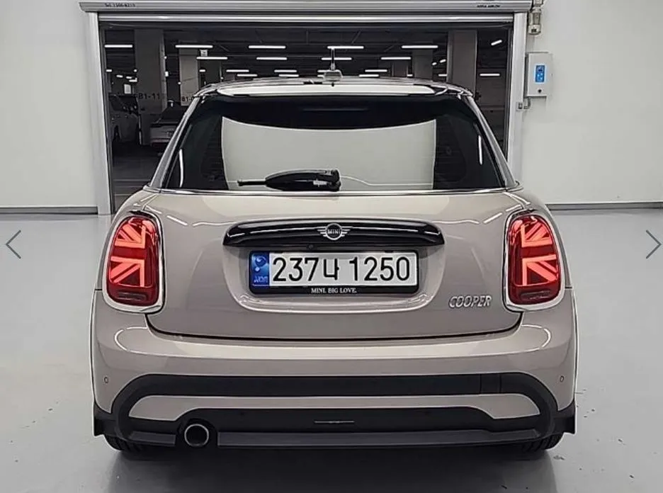 Mini Cooper 2022 из KR, фото 2