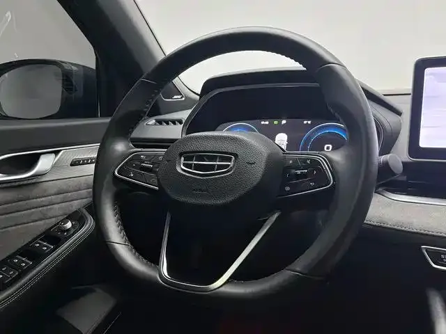 Geely Xingrui — фото 10