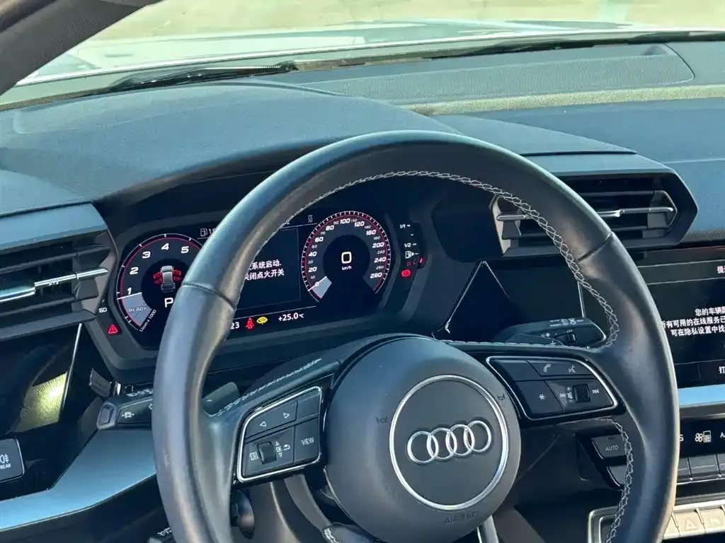 Audi A3 — фото 9
