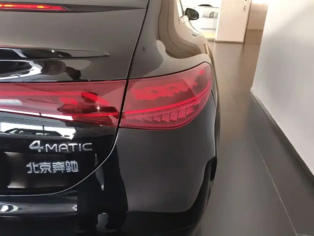 Mercedes-Benz EQE 2025 из CN, фото 4