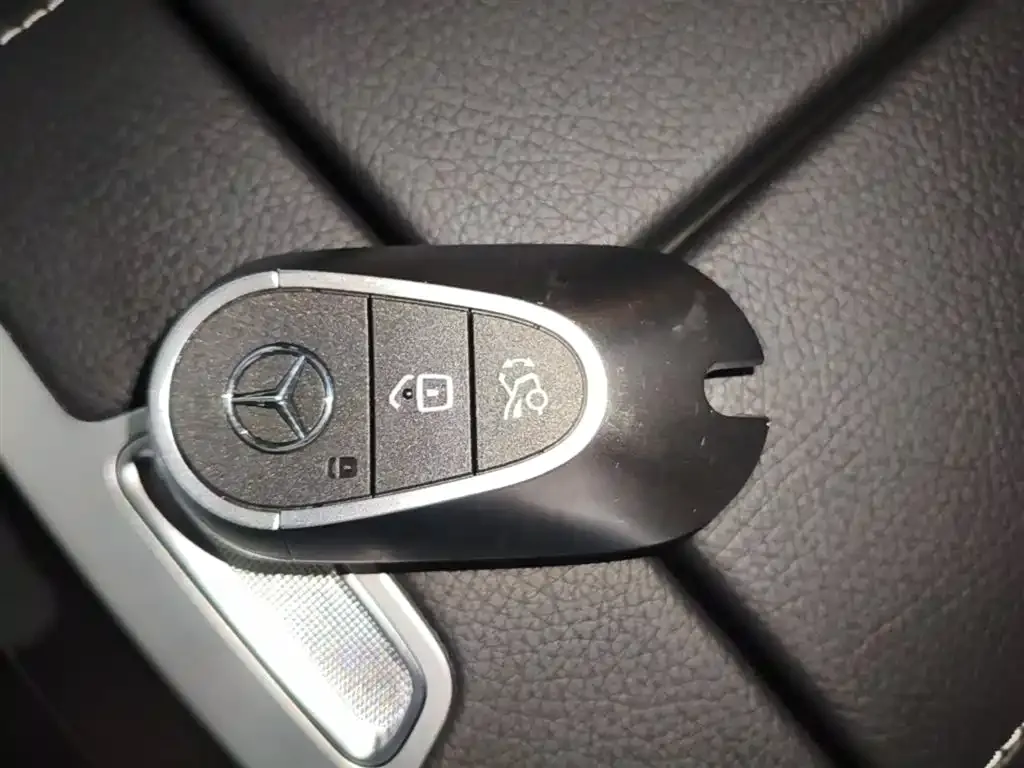 Mercedes-Benz EQE 2025 из CN, фото 8
