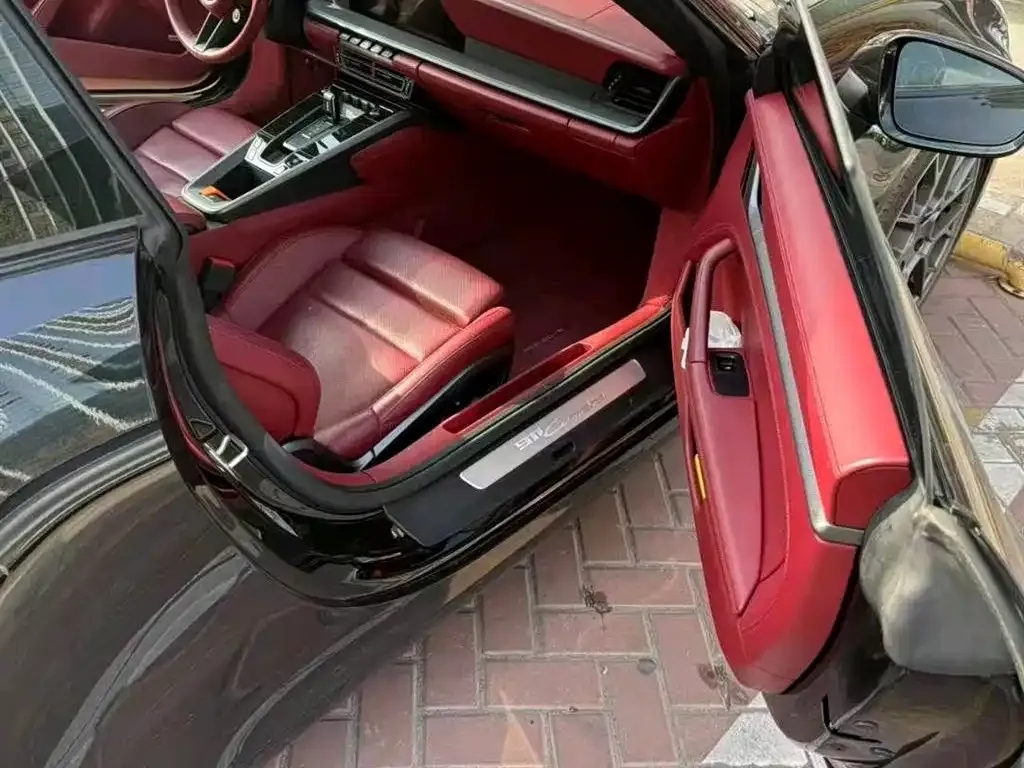 Porsche 911 2021 из CN, фото 4