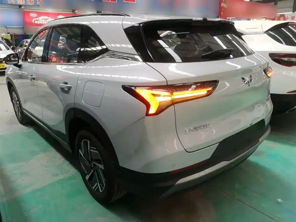 Wuling Xingguang S — фото 8
